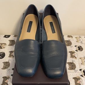 Enzo Angiolini Flat w/ slight heel